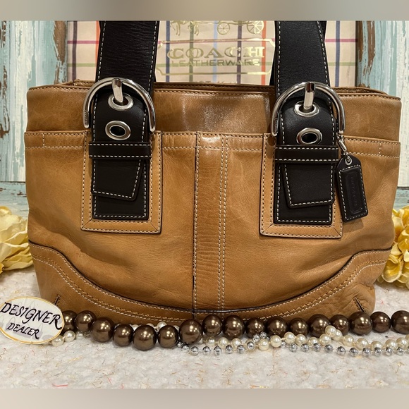 Authentic Coach Soho Tan & Brown Leather Shoulder Bag Tote 10911 VGC! - Picture 2 of 12